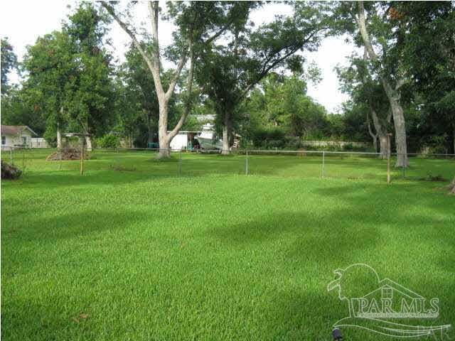 3848 Stefani Rd in Ensley, FL - Building Photo - Building Photo