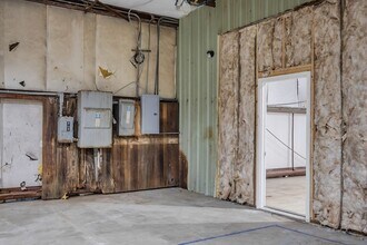 1411 Buffalo Rd in Lawrenceburg, TN - Building Photo - Building Photo