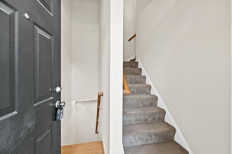 5530 Capital Gateway Dr in Camp Springs, MD - Building Photo - Building Photo