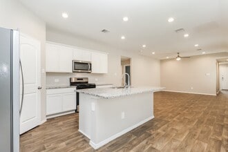 9913 Gln Brk Ln in The Woodlands, TX - Building Photo - Building Photo