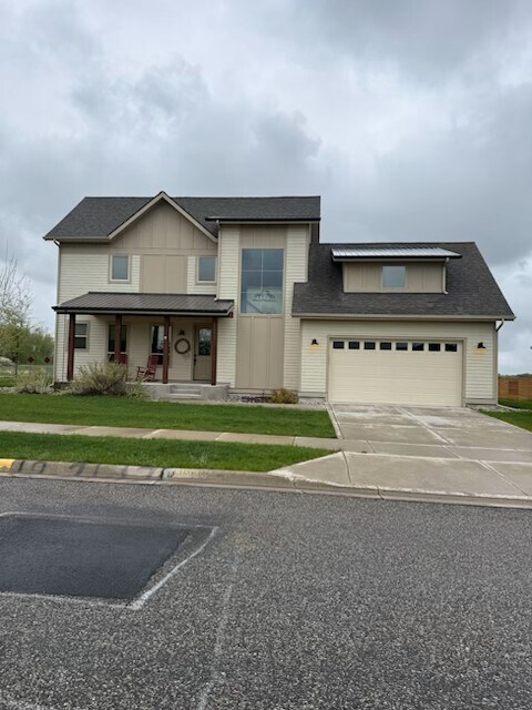property at 1393 Advance Dr