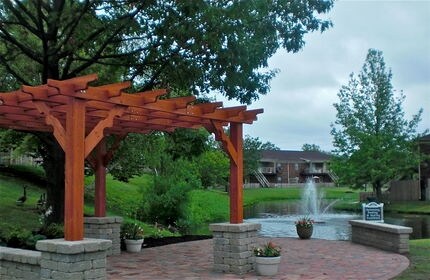 Hillside Court in Centerville, OH - Building Photo
