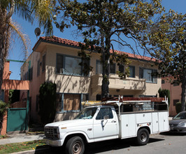 312-314 Temple Ave in Long Beach, CA - Building Photo - Building Photo