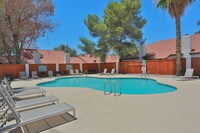 Building Photo - Orange Tree Village Apartamentos in Tucson, Arizona