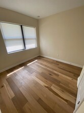 1586 Lake Shore Blvd in Jacksonville, FL - Foto de edificio - Building Photo