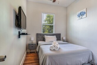 2341 S Roman St in New Orleans, LA - Building Photo - Building Photo