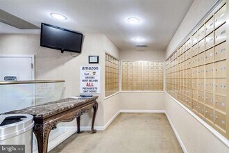 8360 Greensboro Dr in McLean, VA - Building Photo - Building Photo