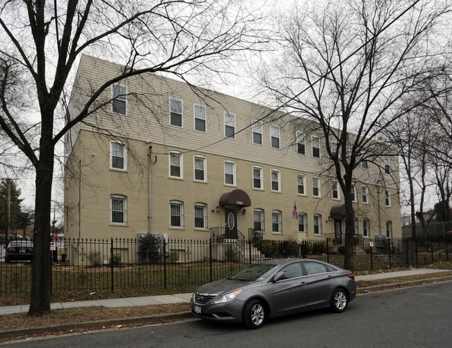 1500-1502 Savannah St SE in Washington, DC - Building Photo - Building Photo