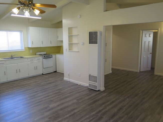 1307-1311 E Ash St in Caldwell, ID - Building Photo - Building Photo