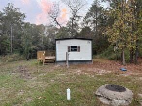 279 White Oak Cir in Trinity, TX - Building Photo - Building Photo