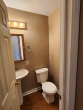 14 Windsor Ct in Millersville, PA - Building Photo - Building Photo