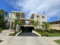 Amie Apartments in Torrance, CA - Foto de edificio - Building Photo