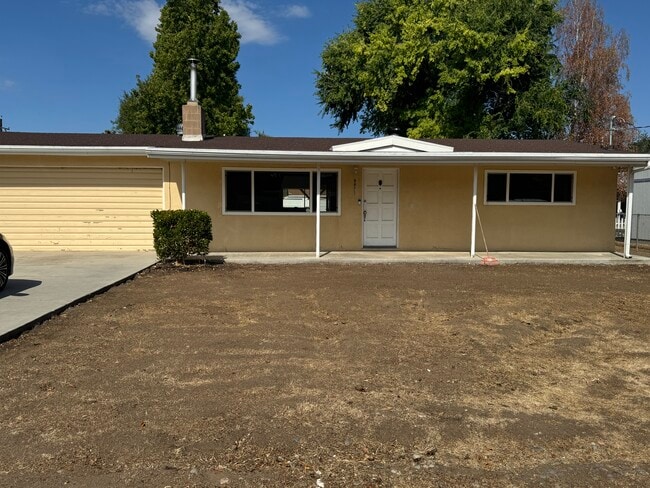 property at 8871 Palomar Ave