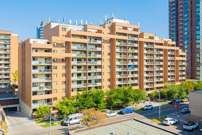 Royal View Apartments