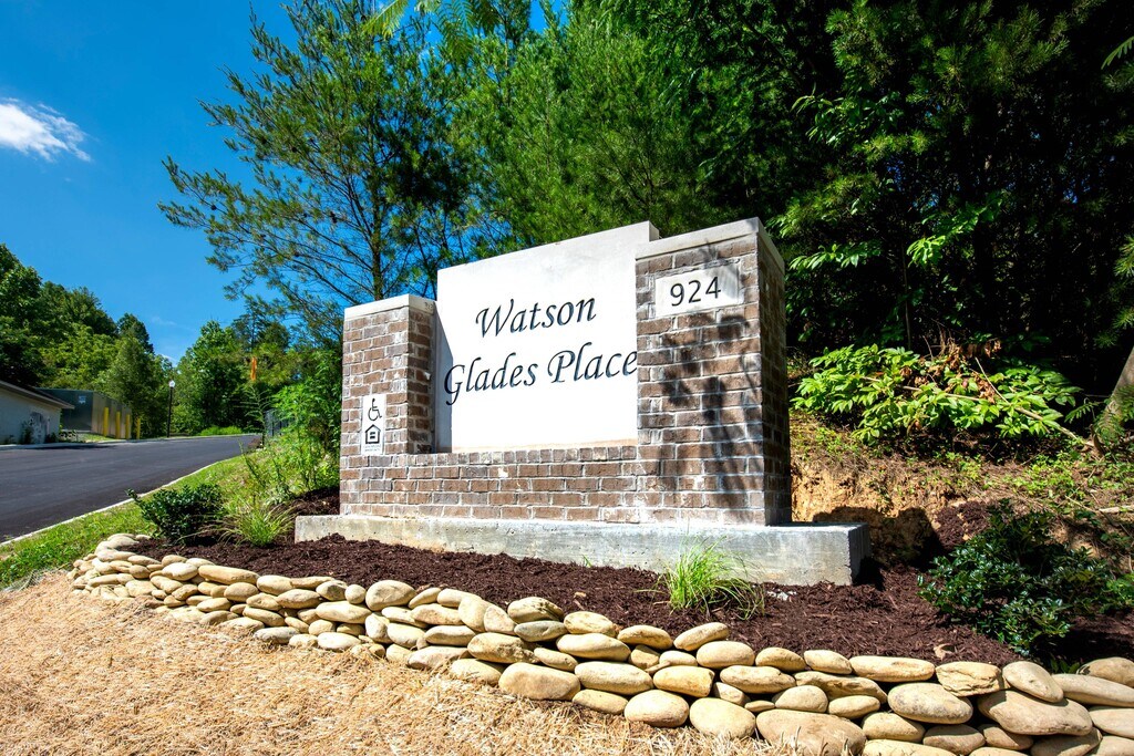 Watson Glades Place Apartments Gatlinburg, TN Apartments For Rent