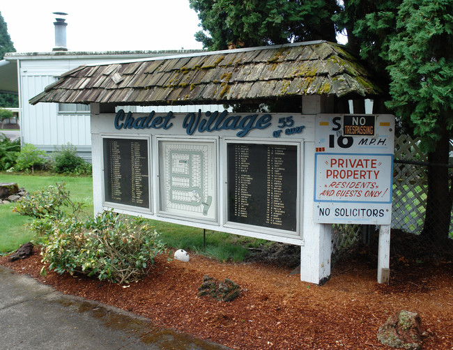 205 S 54th St in Springfield, OR - Foto de edificio - Building Photo