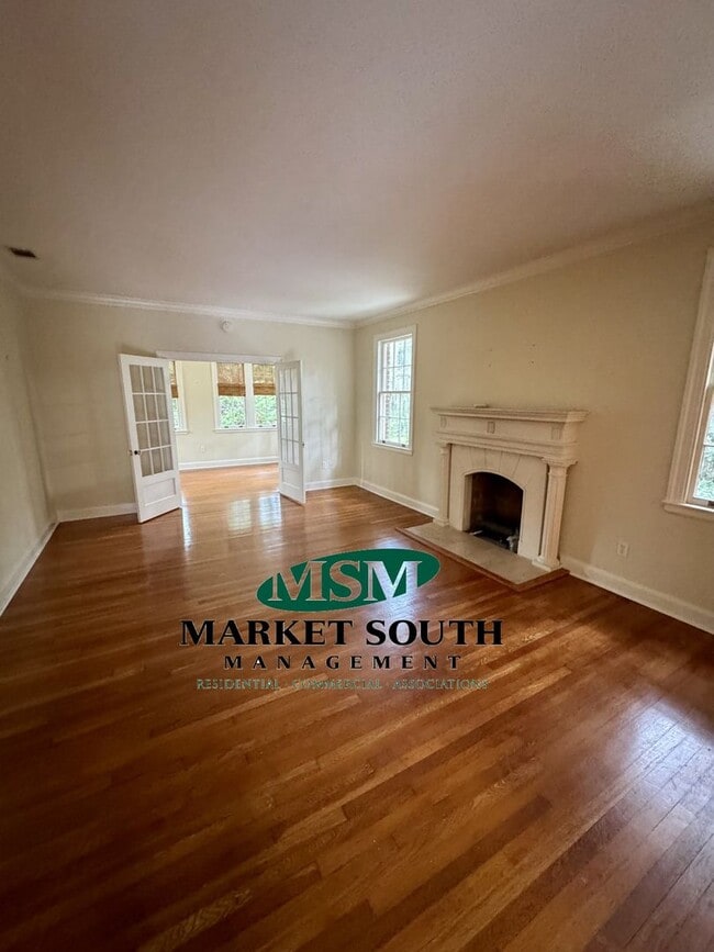 property at 330 E 46th St