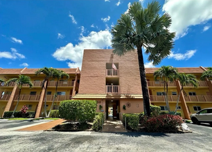 6600 Royal Palm Blvd, Unit 112B in Margate, FL - Building Photo - Building Photo