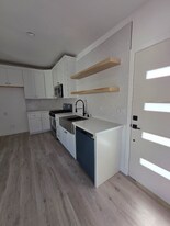 2895 Canal Ave in Long Beach, CA - Building Photo