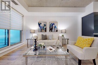 20 Gladstone Ave in Toronto, ON - Building Photo - Building Photo