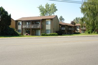 100 Washington St in Cheney, WA - Foto de edificio - Building Photo