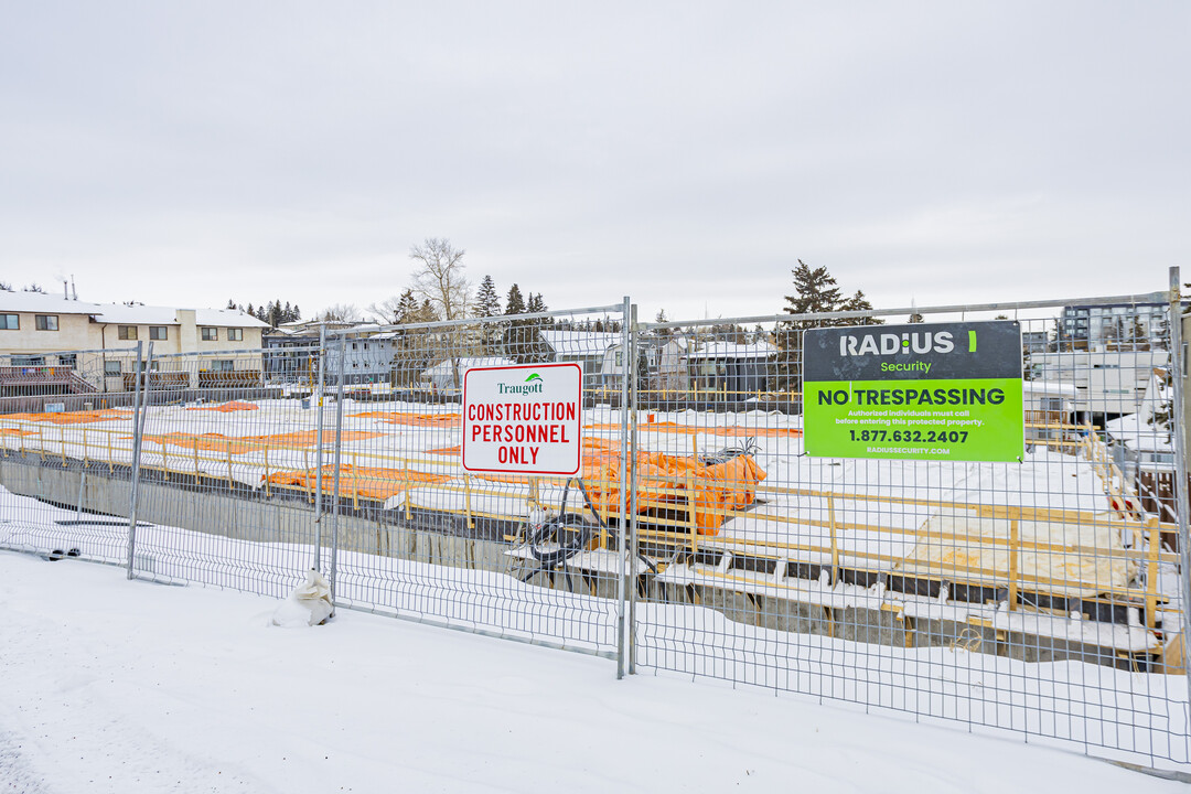 Aeropark in Calgary, AB - Building Photo