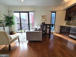 1320 Fenwick Ln in Silver Spring, MD - Building Photo - Building Photo