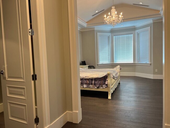 8451 Fairbrook Crescent in Richmond, BC - Building Photo - Building Photo