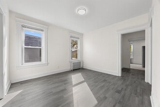 149 Bidwell Ave in Jersey City, NJ - Building Photo - Building Photo