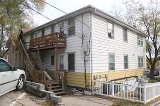 3352 Ames Ave in Omaha, NE - Building Photo - Building Photo