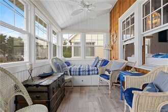 36 White Sand Beach Rd in Old Lyme, CT - Building Photo - Building Photo
