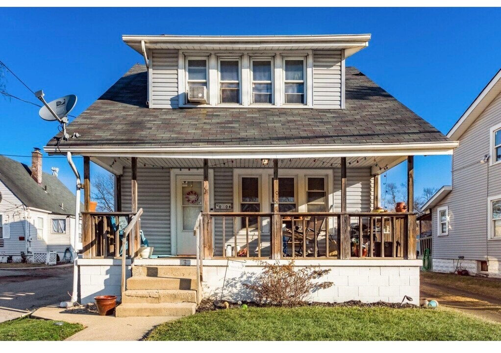 2004 Agler Rd in Columbus, OH - Foto de edificio