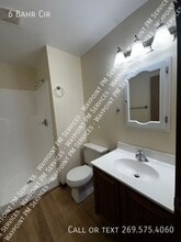 6 Bahr Cir in Madison, WI - Building Photo - Building Photo
