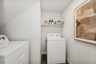 Touchstone at South Mountain in Laveen, AZ - Foto de edificio - Building Photo