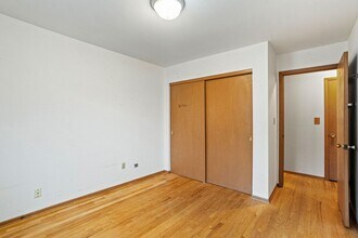 937 N 37th St in Milwaukee, WI - Building Photo - Building Photo