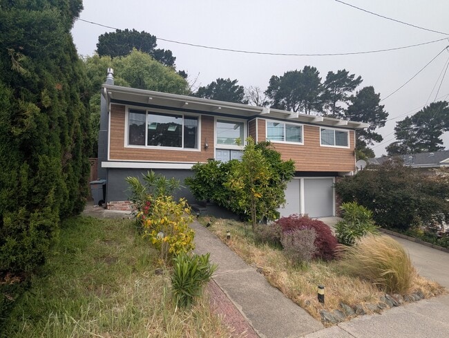 153 Madison Ave in San Bruno, CA - Building Photo - Building Photo