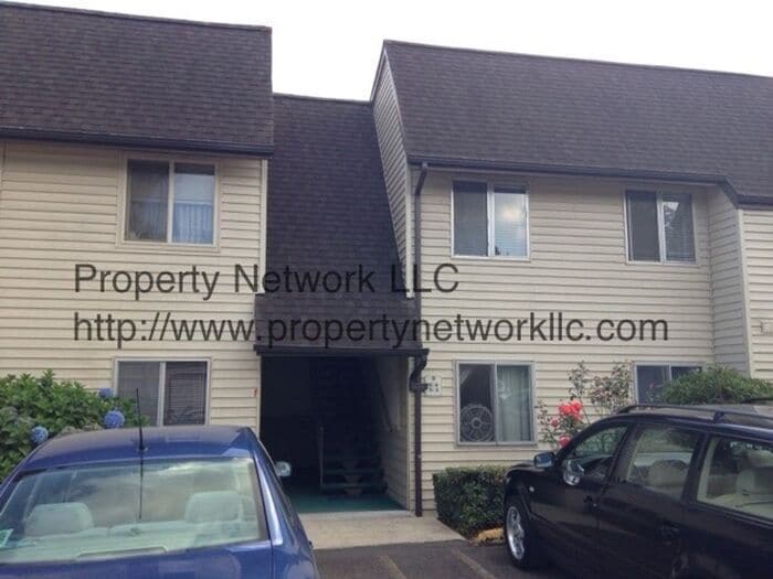 200 SW Florence Ave in Gresham, OR - Building Photo