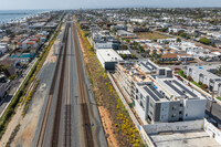 The Breakers - South Swell in Oceanside, CA - Building Photo - Building Photo