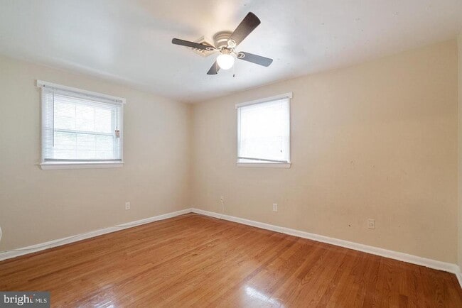 8716 Fort Foote Rd in Fort Washington, MD - Building Photo - Building Photo