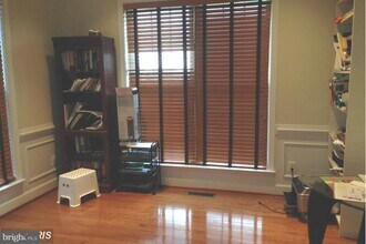 22269 Mayburgh Terrace in Ashburn, VA - Building Photo - Building Photo