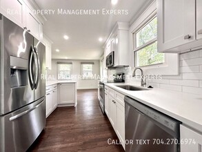 2622 Bancroft St in Charlotte, NC - Building Photo - Building Photo