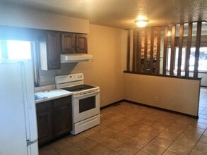 319 Opal Cir in Ames, IA - Building Photo - Building Photo