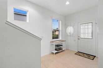 1183 Jonah Dr in North Port, FL - Building Photo - Building Photo
