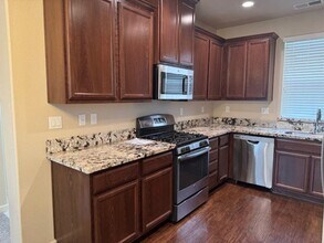 6731 Russian Thistle Drive in Sparks, NV - Building Photo - Building Photo