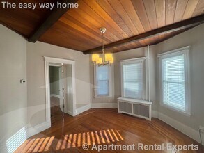 27 Josephine Ave in Somerville, MA - Building Photo - Building Photo