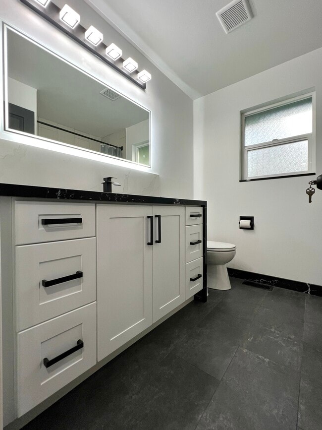 12627 Beacon Ave S in Seattle, WA - Building Photo - Building Photo