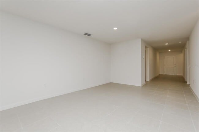 35681 Rose Moss Ave in Leesburg, FL - Building Photo - Building Photo