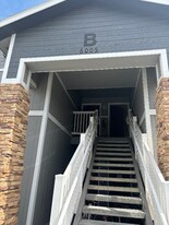 6005 Chapel Hill Blvd in Pasco, WA - Building Photo