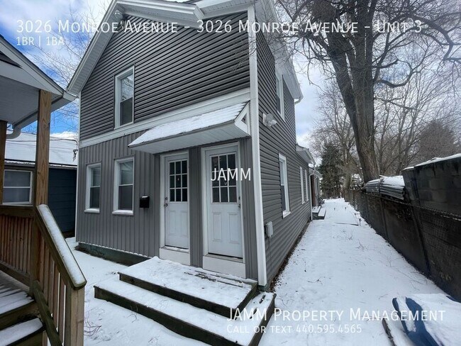 3026 Monroe Ave in Cleveland, OH - Building Photo - Building Photo