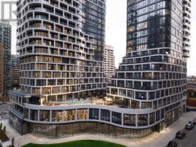 400 Albert St in Ottawa, ON - Building Photo